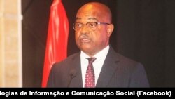 Mário Oliveira, ministro das Telecomunicações Tecnologias de Informação e Comunicação Social, Angola