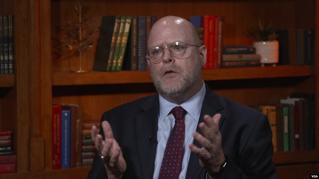 Ambasadori i Shteteve të Bashkuara në Kosovë, Jeff Hovenier