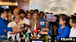  সাংবাদিকদের প্রশ্নের জবাব দিচ্ছেন বাংলাদেশের পররাষ্ট্রমন্ত্রী ড. হাছান মাহমুদ।