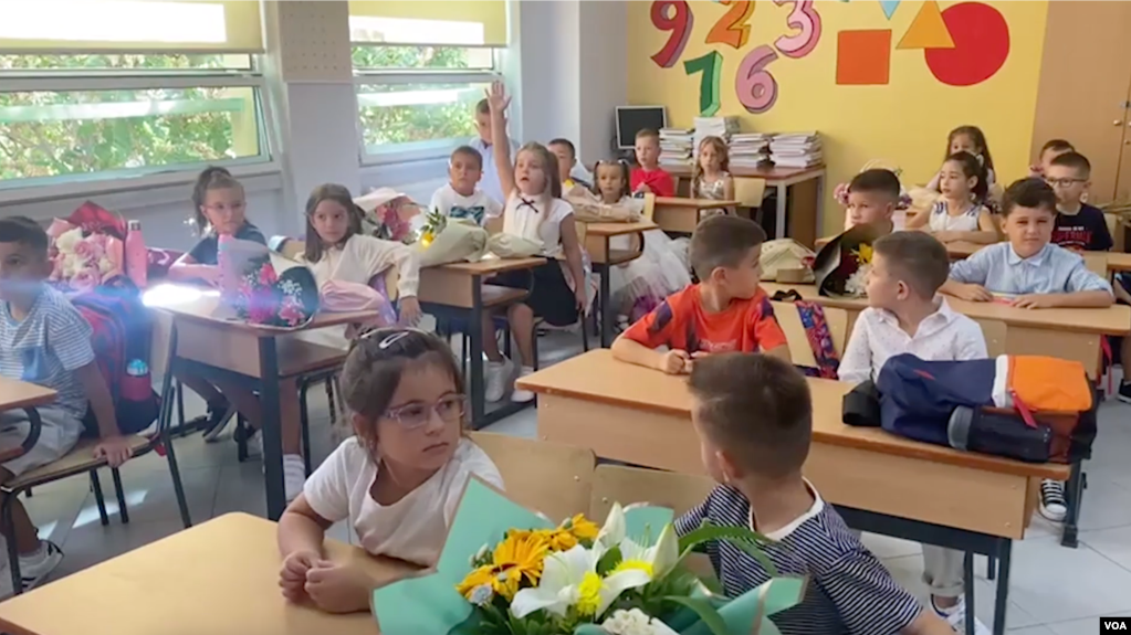 Shqipëri, nis viti i ri shkollor
