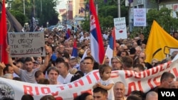 Protest u Loznici Saveza ekoloških organizacija Srbije protiv kompanije Rio Tinta i iskopavanja litijuma u Srbiji (foto: FoNet)