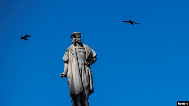 Vista de la estatua de Cristóbal Colón en la ciudad de Nueva York, EE.UU., el 14 de junio de 2020. REUTERS/Eduardo Muñoz