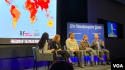 Participants take part in a panel discussion at a Washington Post-sponsored Press Freedom Day event in Washington, May 3, 2023. (Liam Scott/VOA)