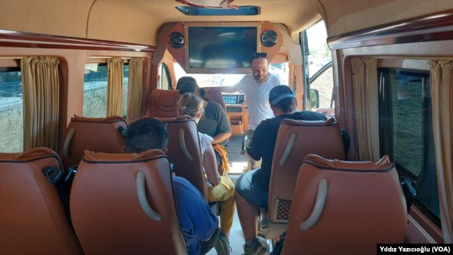 Gazeteciler Cemiyeti Mobil Basın Evi,Akbelen'deki gelişmeleri kamuoyuna duyurma çabasındaki gazetecilere hizmet verdi.