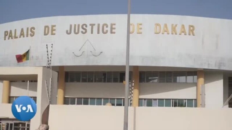 Sénégal : un juge ordonne la réintégration de Sonko sur les listes électorales