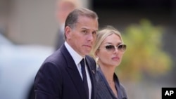 Hunter Biden arrives at federal court, with his wife Melissa Cohen Biden, June 3, 2024, in Wilmington, Delaware.