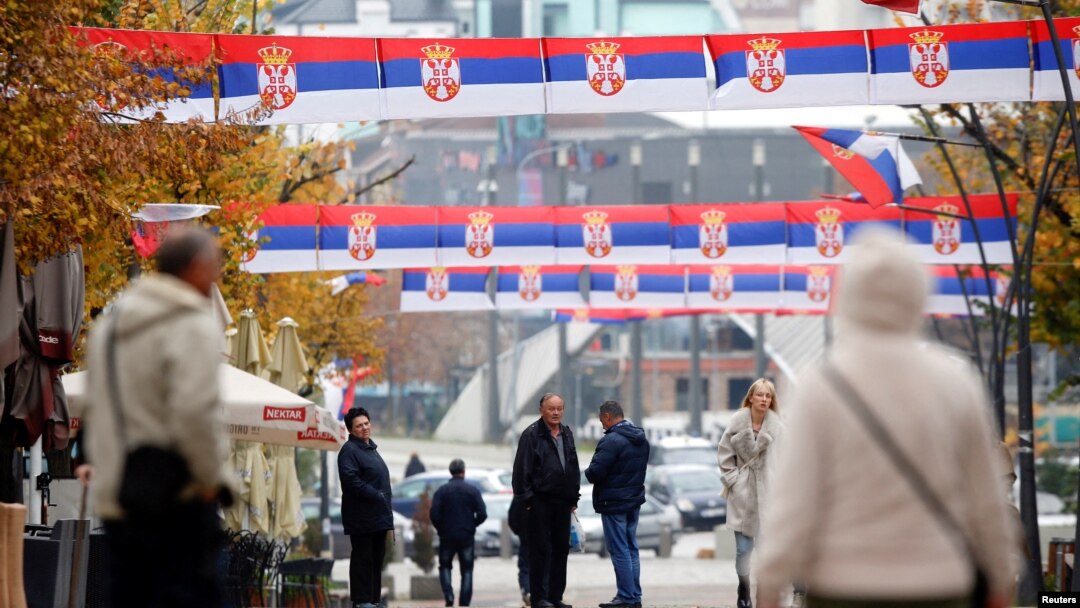 Ulica u Severnoj Mitrovici, arhivska fotografija (Foto: REUTERS/Ognjen Teofilovski) 