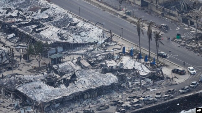 Lahaina kentindaki bir mahallenin yangın sonrası görüntüsü