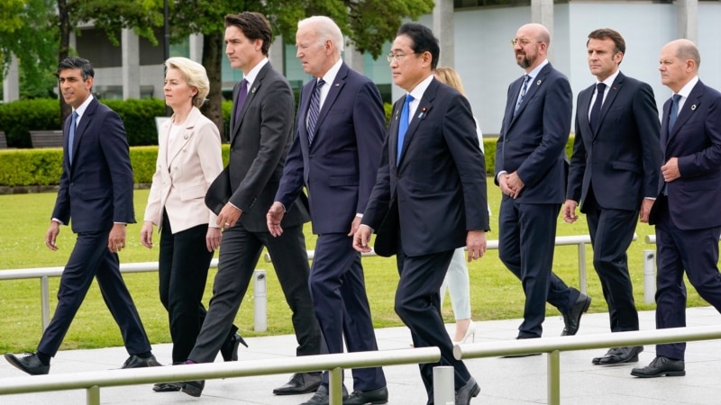 Sommet de Hiroshima: les dirigeants du G7 condamnent la Chine et la Russie