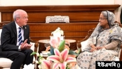 বাংলাদেশের প্রধানমন্ত্রী শেখ হাসিনা এবং বাংলাদেশে নিযুক্ত নেদারল্যান্ডসের বিদায়ী রাষ্ট্রদূত অ্যান ভ্যান লিউয়েন