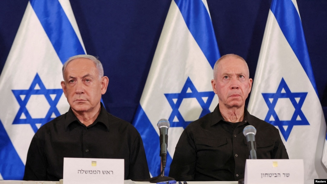 Isroil Bosh vaziri Benjamin Netanyahu (chapda) va Mudofaa vizir Yoav Gallant