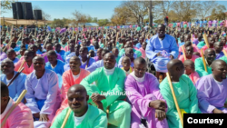 President Mnangagwa campaigning at Johane Masowe Vadzidzi VaJesu conference