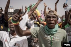 Protests have erupted throughout Senegal over the last year following crackdowns on protests and arrests of opposition leaders. (Annika Hammerschlag/VOA)