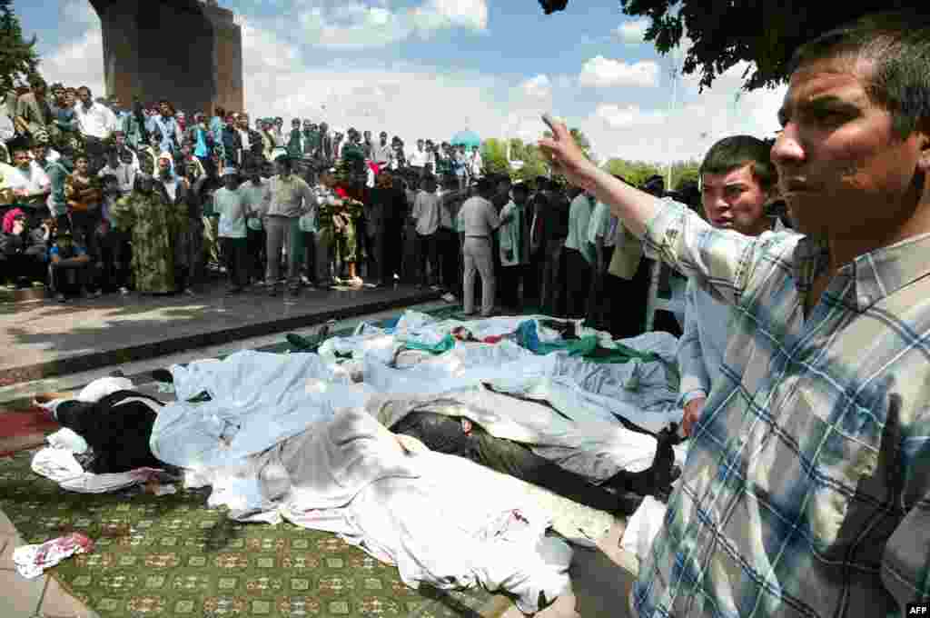 Andijon, 14-may, 2005