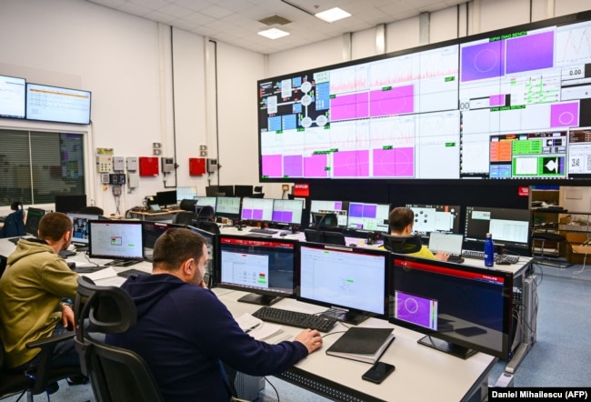 The control room of the "Extreme Light Infrastructure-Nuclear Physics"- ELI-NP laser in Magurele city near Bucharest, Romania, March 26, 2024. (Photo by Daniel MIHAILESCU / AFP)