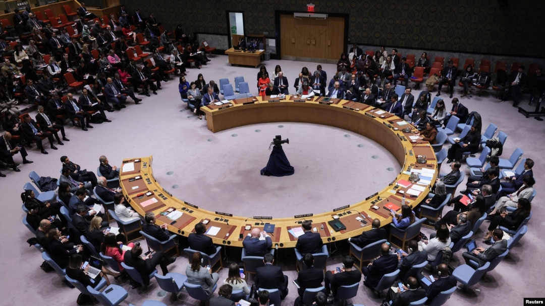Anggota Dewan Keamanan Perserikatan Bangsa-Bangsa bertemu pada hari pemungutan suara mengenai resolusi Gaza yang menuntut gencatan senjata segera di bulan Ramadan, di markas besar PBB di New York. York City, AS, 25 Maret 2024. (REUTERS/Andrew Kelly)