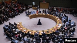 Anggota Dewan Keamanan Perserikatan Bangsa-Bangsa bertemu pada hari pemungutan suara mengenai resolusi Gaza yang menuntut gencatan senjata segera di bulan Ramadan, di markas besar PBB di New York. York City, AS, 25 Maret 2024. (REUTERS/Andrew Kelly)
