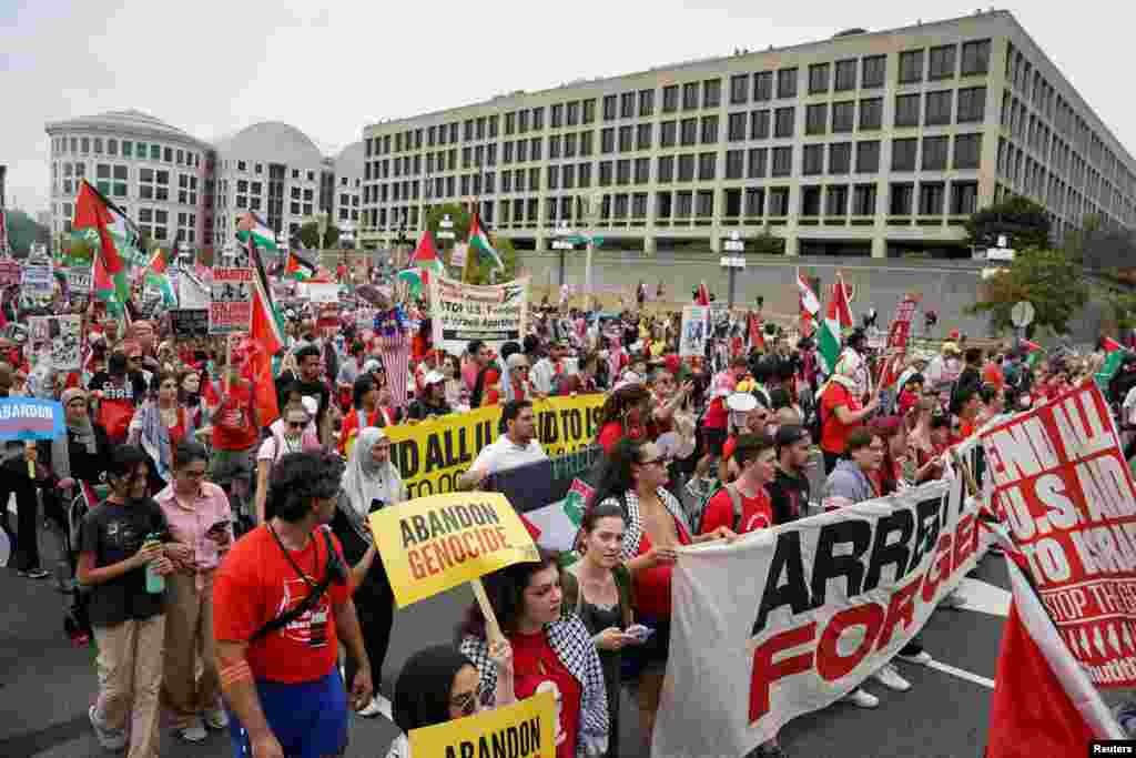 Pro-Palestinian demonstrators march in Washington on the day of Israeli Prime Minister Benjamin Netanyahu&#39;s address to a joint meeting of the U.S. Congress on Capitol Hill, July 24, 2024.