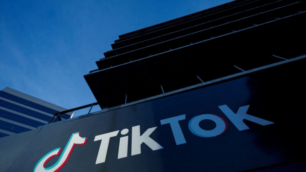 US to Require Sale or Ban of TikTok