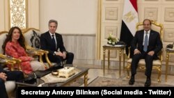 Menteri Luar Negeri AS Antony Blinken bertemu dengan Presiden Mesir Abdel Fattah el-Sissi di Kairo, Kamis (21/3). 