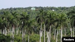 Una vista de las estructuras pertenecientes a una base militar cubana cerca de Bejucal, Cuba, 12 de junio de 2023.