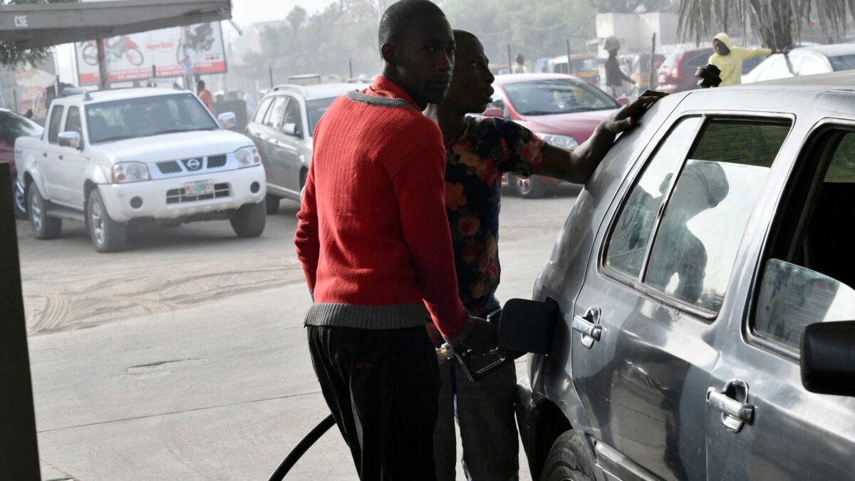 Nigeria Secures 800 Million Ahead Of Fuel Subsidy Removal