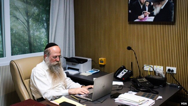 Rabbi Nechemia Wilhelm is the director of Chabad House in Bangkok, a Jewish community center for Israelis in Thailand. (Tommy Walker/VOA)