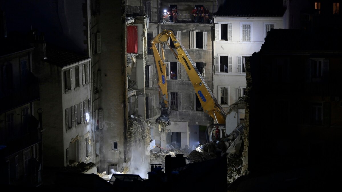 Two Bodies Found in French Building Collapse as Rescue Efforts Continue