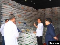 Pembicaraan dengan sejumlah Kepala negara dan Kepala pemerintahan sudah dilakukan oleh Jokowi terkait pengadaan impor beras tahun depan. (Biro Setpres)