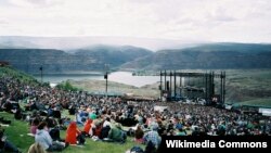 FILE - The Gorge Amphitheater in George, in the western U.S. state of Washington, is seen during a music festival, May 31, 2006. (Daniel, Calgary, Canada/Wikimedia Commons)