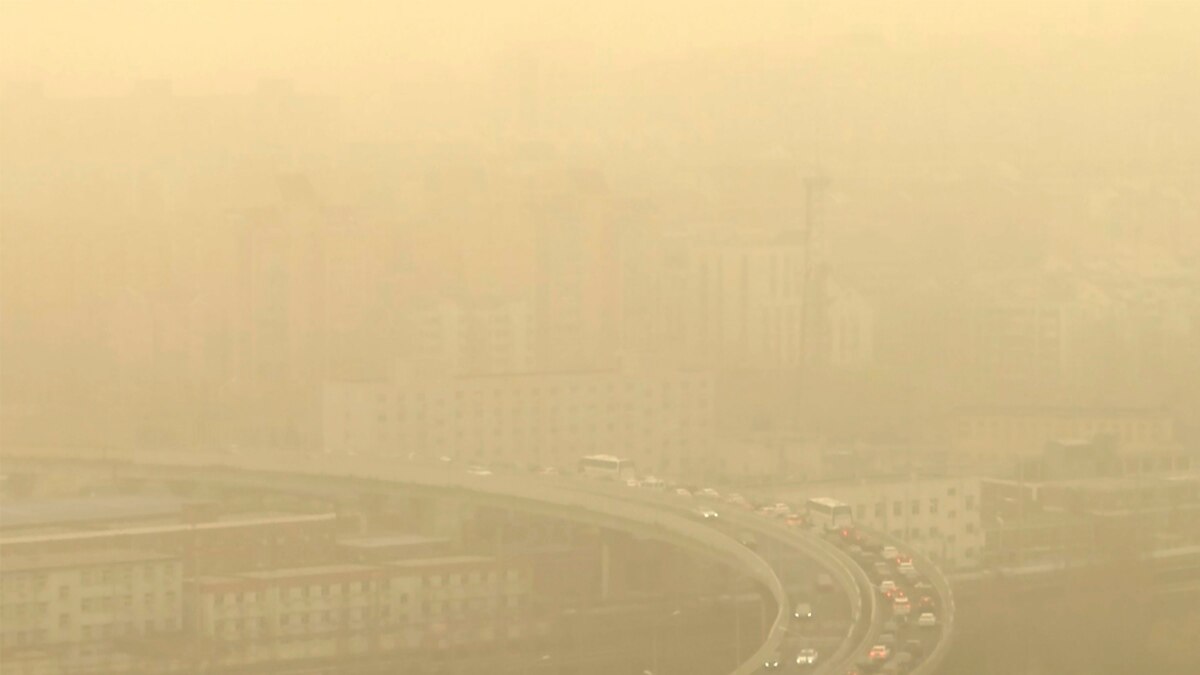 天公不给面儿，朝终身执政迈进的习近平遭遇北京阴霾