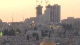 Dijaga Ketat Israel, Warga Palestina Salat Tarawih di Al-Aqsa