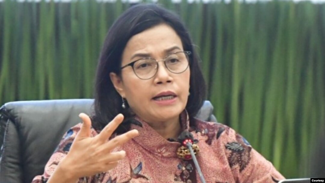 FILE - Menteri Keuangan RI Sri Mulyani dalam konferensi APBN Kita edisi April 2024, Jumat (26/04) di kantor Kementerian Keuangan, Jakarta. (Kemenkeu Foto/ biro KLI)