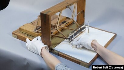 Robots Writing Letters for Humans