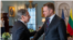 美国国务卿布林肯2023年3月6日与到访的立陶宛外长兰茨贝尔吉斯（Gabrielius Landsbergis）举行会谈。（照片来自布林肯的推特账号）