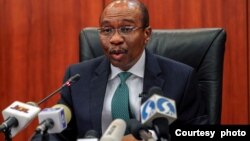 Godwin Emefiele (Hoto: Facebook/CBN)