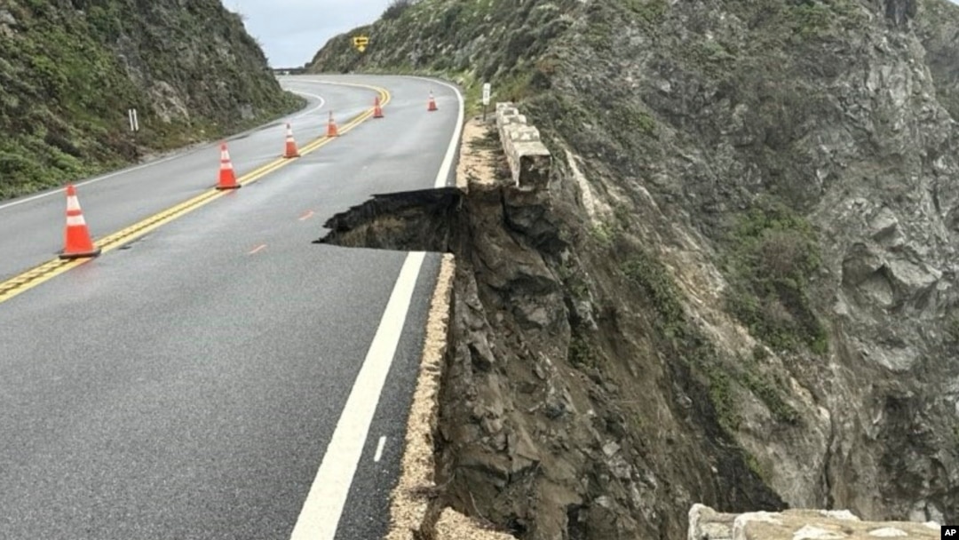 Traffic moving on California highway after lane collapsed during storm