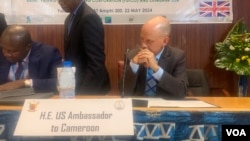 Christopher John Lamora, ambassadeur des Etats-Unis au Cameroun.