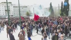 Yunanistan’da Protestolar Devam Ediyor 