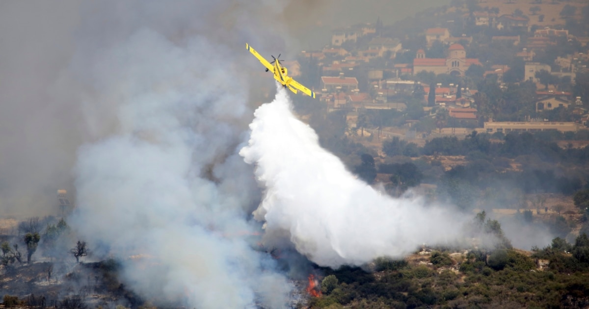Lebanese Helicopters to Join Greek, Jordanian Aircraft to Help Cyprus Fight Forest Fire