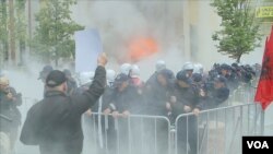 Gjatë protestës së sotme para Bashkisë së Tiranës