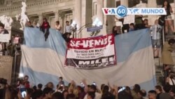 Manchetes mundo: Argentinos protestam contra medidas de Javier Milei