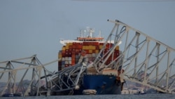 Tàu container tông sập cầu lớn ở Baltimore, bang Maryland của Mỹ | VOA 