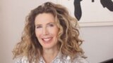 Sophie B. Hawkins