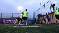 Ankarada fiziki məhdudiyyətli şəxslərdən ibarət futbol komandasının oyunu keçirilib