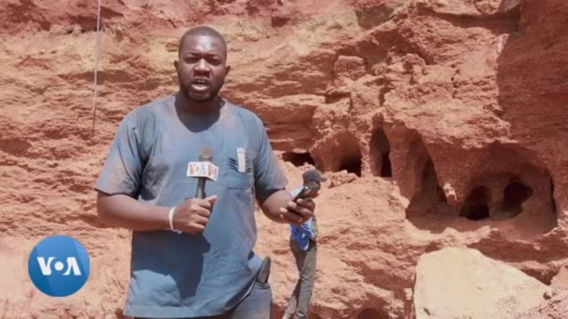 Au moins 70 morts dans une mine artisanale au Mali : La VOA visite le lieu du drame