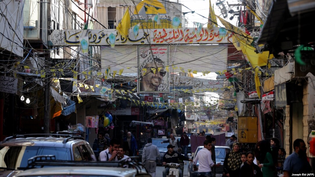 Suasana kamp pengungsi Palestina, Ain Al-Helweh, dekat Kota Sidon, Lebanon, 16 Maret 2015. (Foto: Joseph Ein/AFP)