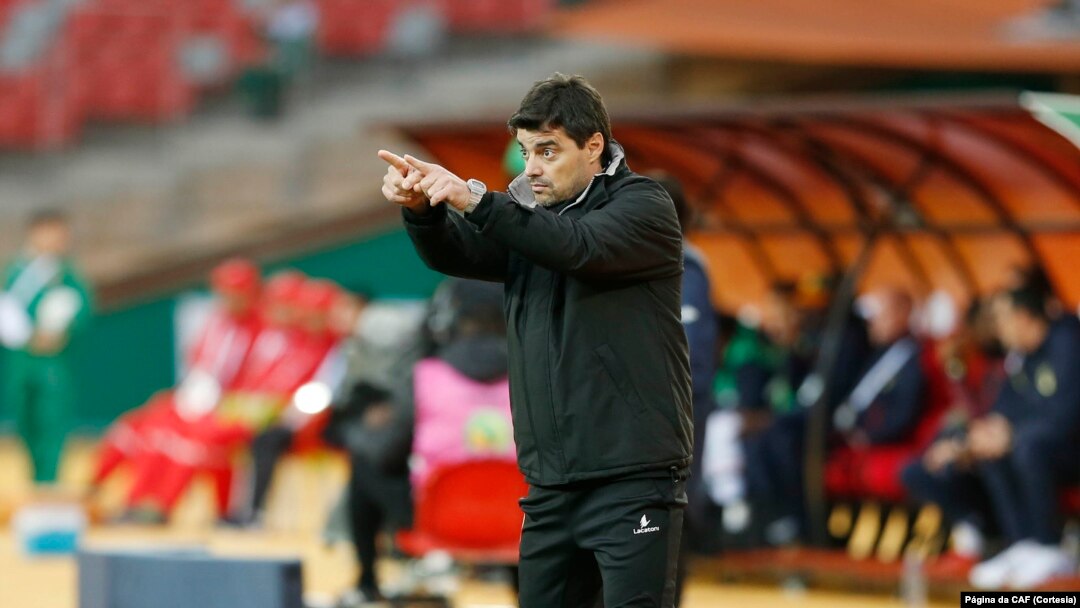 Pedro Gonçalves, técnico da seleção de Angola