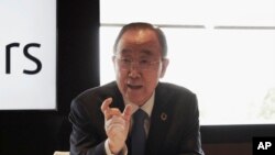 Mantan Sekretaris Jenderal PBB Ban Ki-moon berbicara dalam konferensi pers di Seoul, Korea Selatan, pada 31 Mei 2023. (Foto: AP/Kim Tong-hyung) 