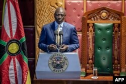 Presiden Kenya William Ruto menyampaikan pidato kenegaraan di Parlemen Kenya di Nairobi, 9 November 2023. (LUIS TATO / AFP)